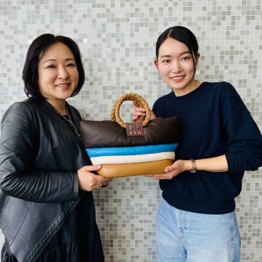 4月7日(日)9:20〜9:40AM放送の FM81.3(J-WAVE)「ACROSS THE SKY」のWorld Connectionのコーナーにデザイナー鮫島が出演します。