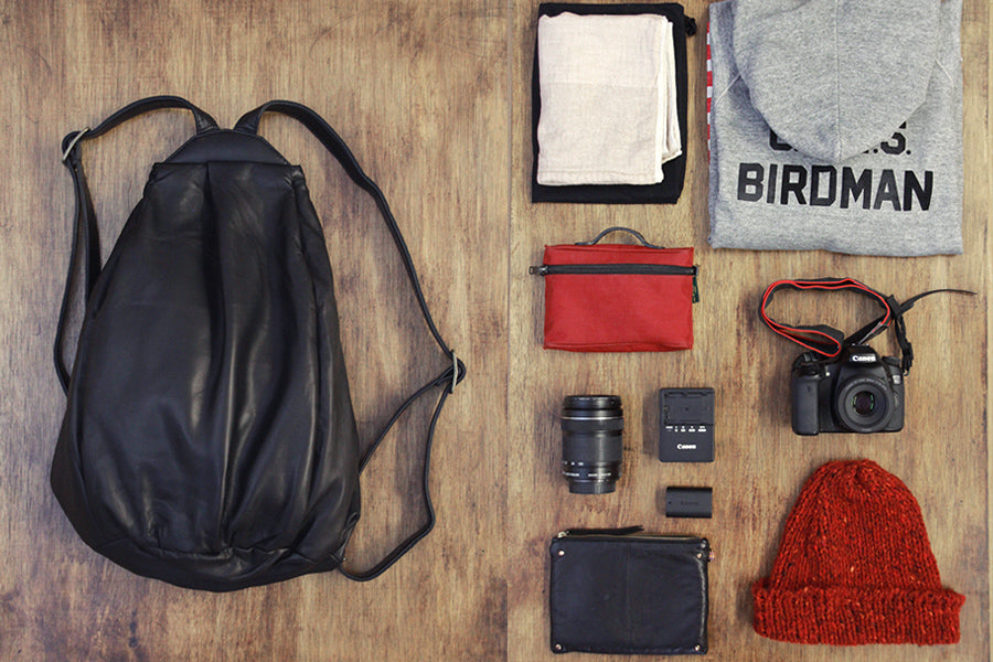 Easy to take and put in, from its large fastener