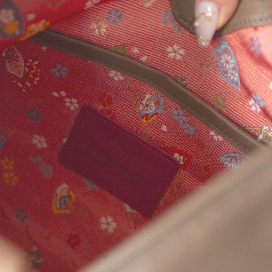 【限定モデル】人気のトートバッグから和の意匠をあしらった限定モデルが登場