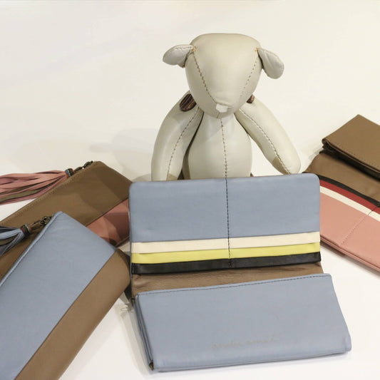 7月4日（木）、人気のお財布から新色Sahara Pink、Nagiを発売いたします。