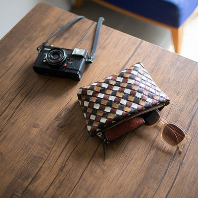 スタッフ愛用図鑑【Across